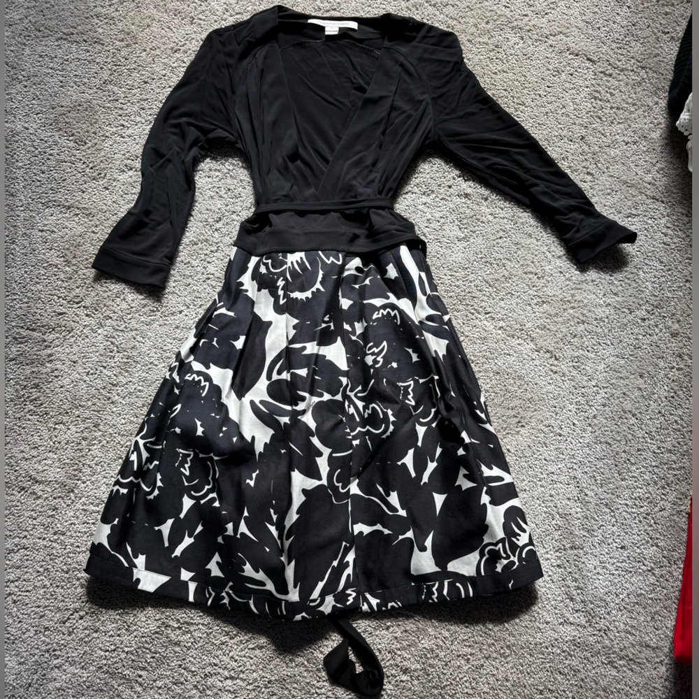 Diane Von Furstenberg Classic Black Dress